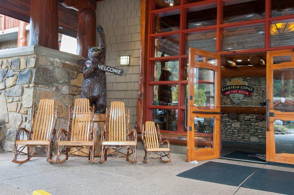 Bearskin Lodge On The River Gatlinburg Eksteriør billede